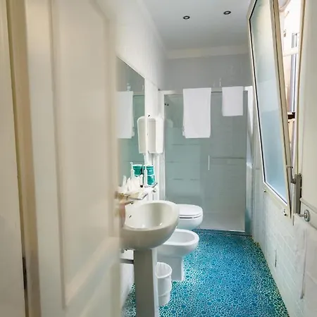 Гостьовий будинок Residenza Due Torri Check In Presso Vicolo Cattani 7 3*