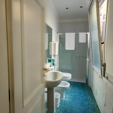 Residenza Due Torri Check In Presso Vicolo Cattani 7 Bolonha