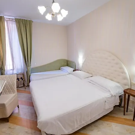 Residenza Due Torri Check In Presso Vicolo Cattani 7 Болонья